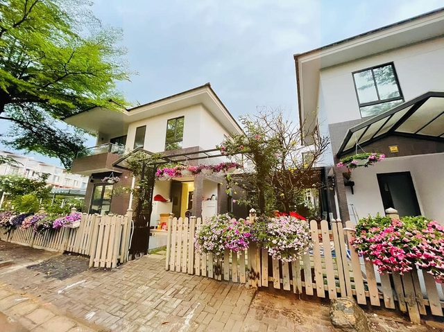 Nữ chủ tịch là mẹ đơn thân showbiz, ngày càng nóng bỏng sau ly hôn, nuôi con trong biệt thự 20 tỷ- Ảnh 7.