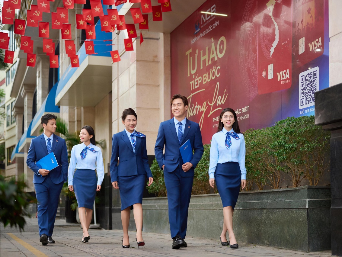 NCB hoàn thành đợt tăng vốn lớn nhất lịch sử, bổ nhiệm 2 Phó Tổng giám đốc- Ảnh 4.