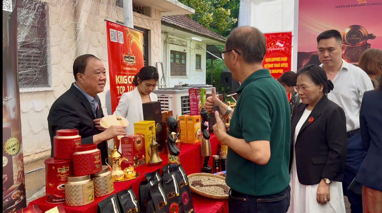 Nâng tầm giá trị nông sản Việt: Doanh nghiệp chủ động vươn tầm từ Singapore - Ảnh 2.