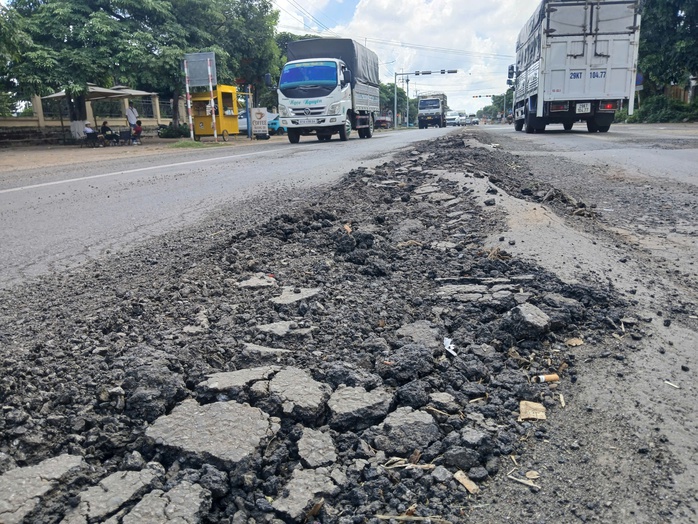Quốc lộ 19 hư hỏng, Gia Lai ra 