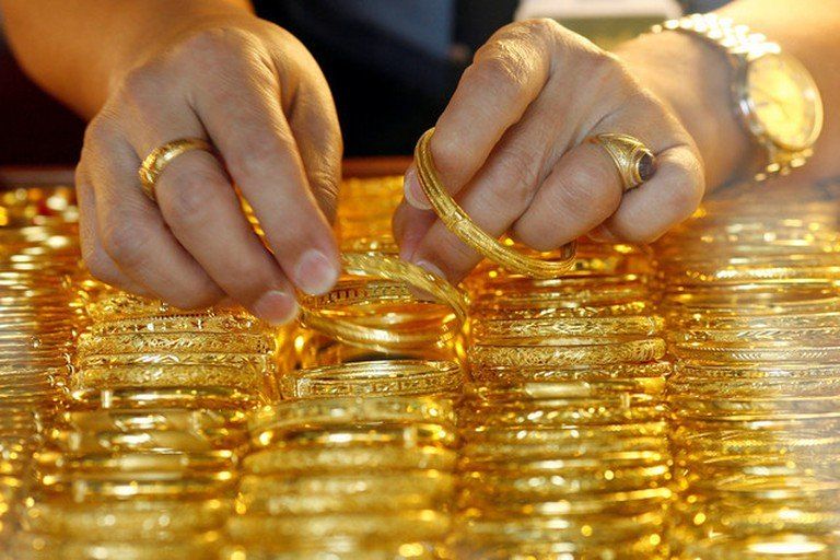 Đi làm gần 10 năm nhiều người mới mua được 1 chỉ vàng- Ảnh 2.