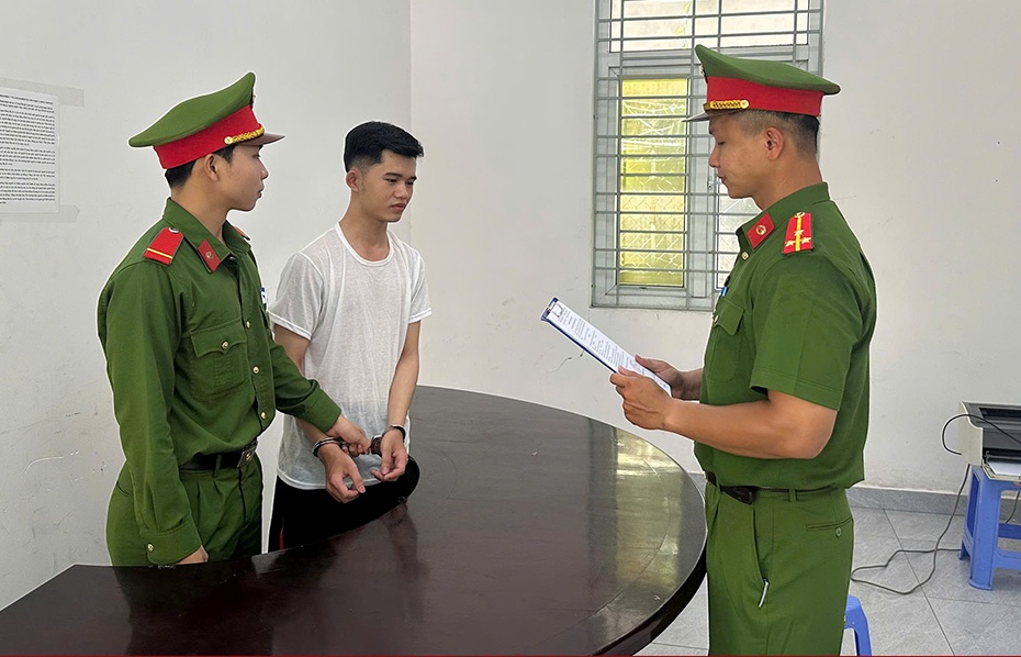 Bắt tạm giam quản lý kiêm thu ngân Đỗ Phú Tâm SN 1999- Ảnh 1.