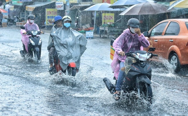 Sáng mai, miền Bắc sẽ có mưa to đến rất to- Ảnh 1.