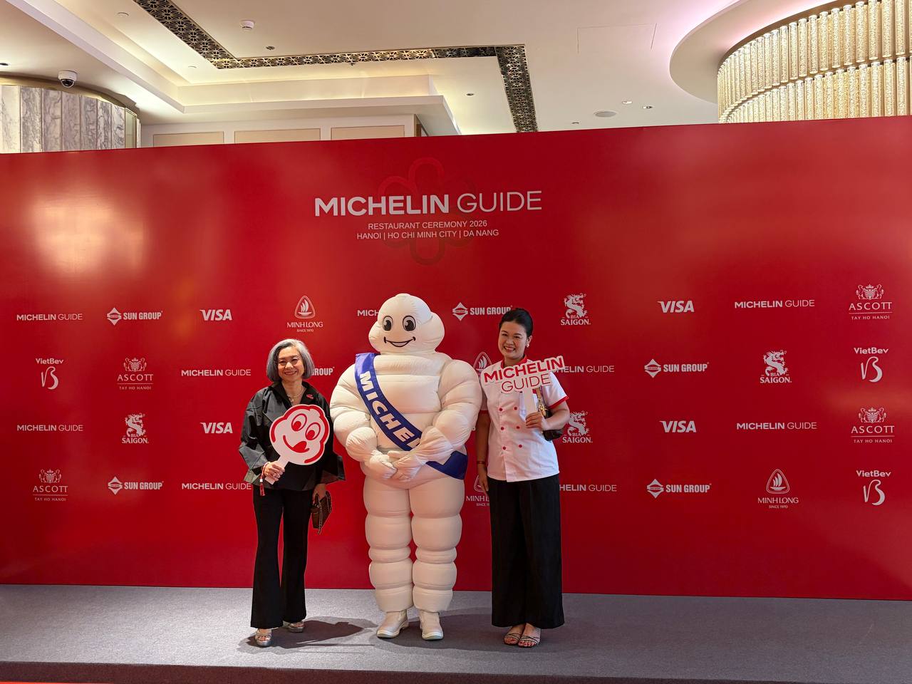 Michelin 2026 bùng nổ tranh cãi: Không hề có bánh mì trong danh sách Bib Gourmand, Bánh cuốn Bà Hoành lọt top gây khó hiểu - Ảnh 28.