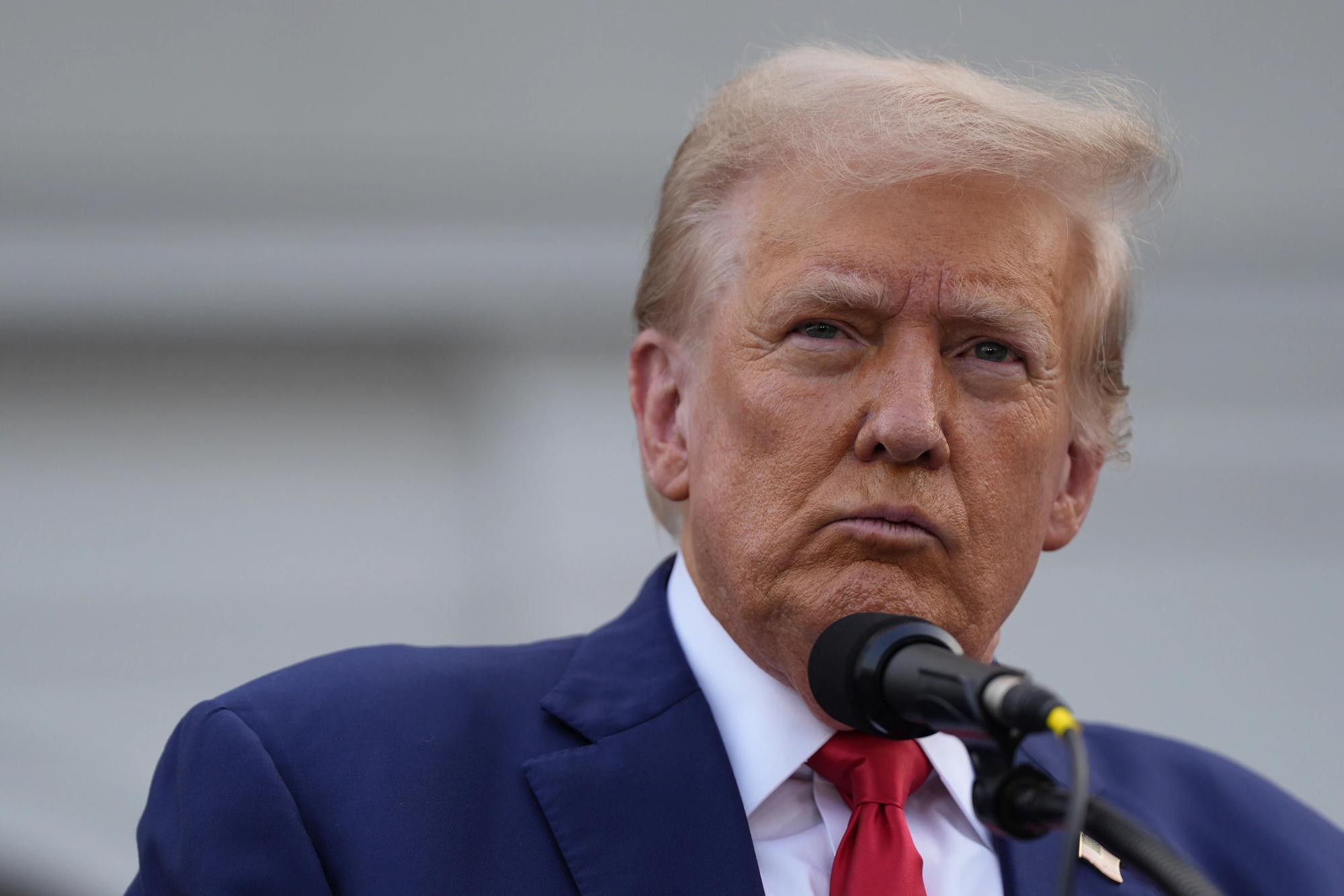 Ông Trump vạch "lằn ranh đỏ" với Iran - Ảnh 1.