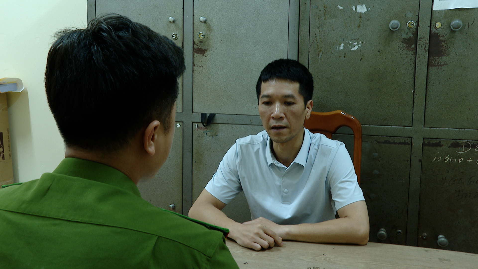 Ra lệnh bắt tạm giam Hoàng Thu Hà, Dương Thị Hồng Nhung - nữ nhân viên khu di tích Tam Thanh- Ảnh 2.