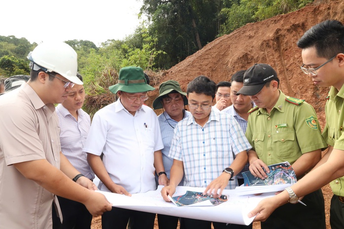 Gỡ nút thắt mặt bằng, tăng tốc đường liên vùng Khánh Hòa - Lâm Đồng - Ninh Thuận- Ảnh 2.