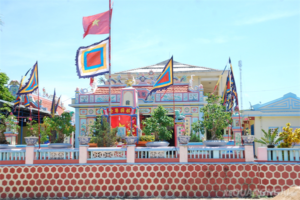 Việt Nam có một nơi sở hữu 10 ngọn núi lửa 30 triệu năm tuổi, nổi tiếng với đặc sản "quốc dân" đang gây sốt- Ảnh 9.
