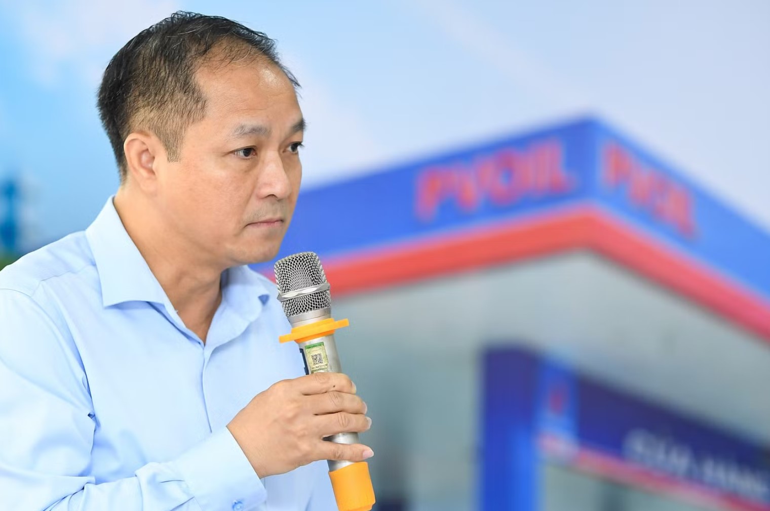 Người dân băn khoăn việc bán xăng E10 nhưng chưa có quy chuẩn: Đại diện Bộ Công thương lên tiếng - Ảnh 1.