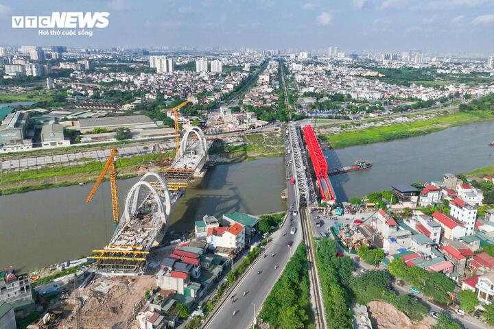 Cận cảnh cây cầu hơn 120 tuổi ở Hà Nội sẽ bị phá dỡ vào tháng 9- Ảnh 1.