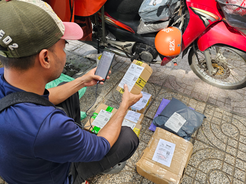 Giám sát chặt các sàn thương mại điện tử- Ảnh 1.