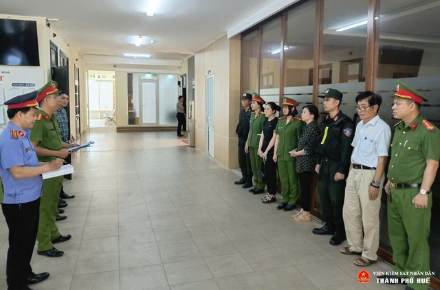 Ra quyết định khởi tố kế toán đài truyền hình Trần Thị Cẩm Nhung- Ảnh 1.