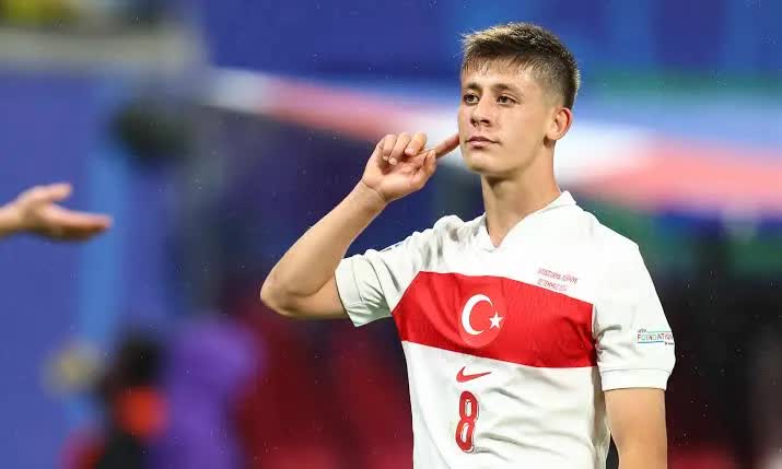 Top 10 "siêu bom tấn" gen Z khuynh đảo World Cup: Lamine Yamal, Guler và hàng loạt ngôi sao trăm triệu USD- Ảnh 5.