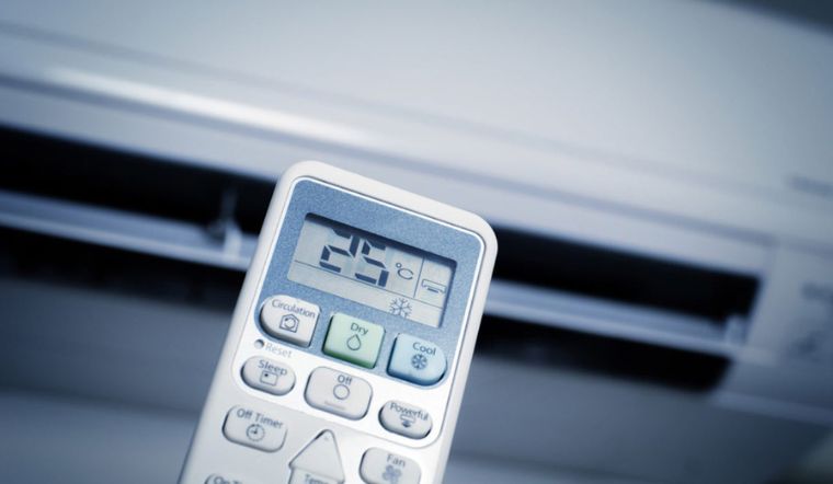 Bật điều hòa qua đêm tốn bao nhiêu tiền điện? Con số không như nhiều người nghĩ - Ảnh 1.