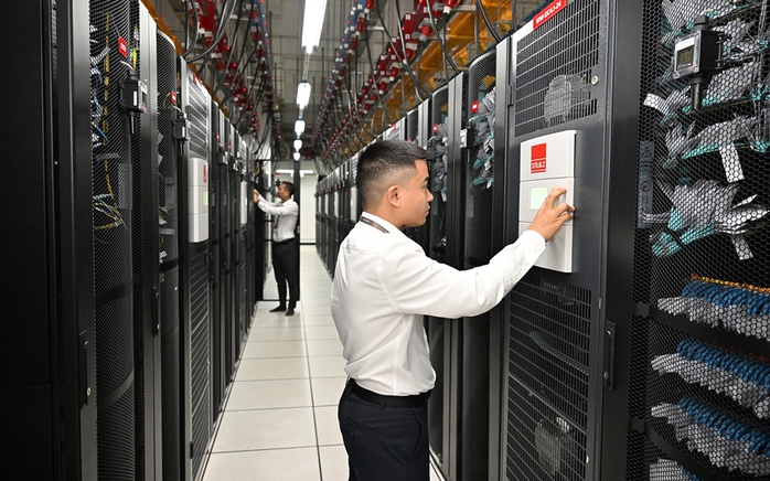 Trung tâm dữ liệu AI đầu tiên ở APAC đạt chuẩn Uptime Tier III với siêu máy chủ Nvidia H200 - Ảnh 2.