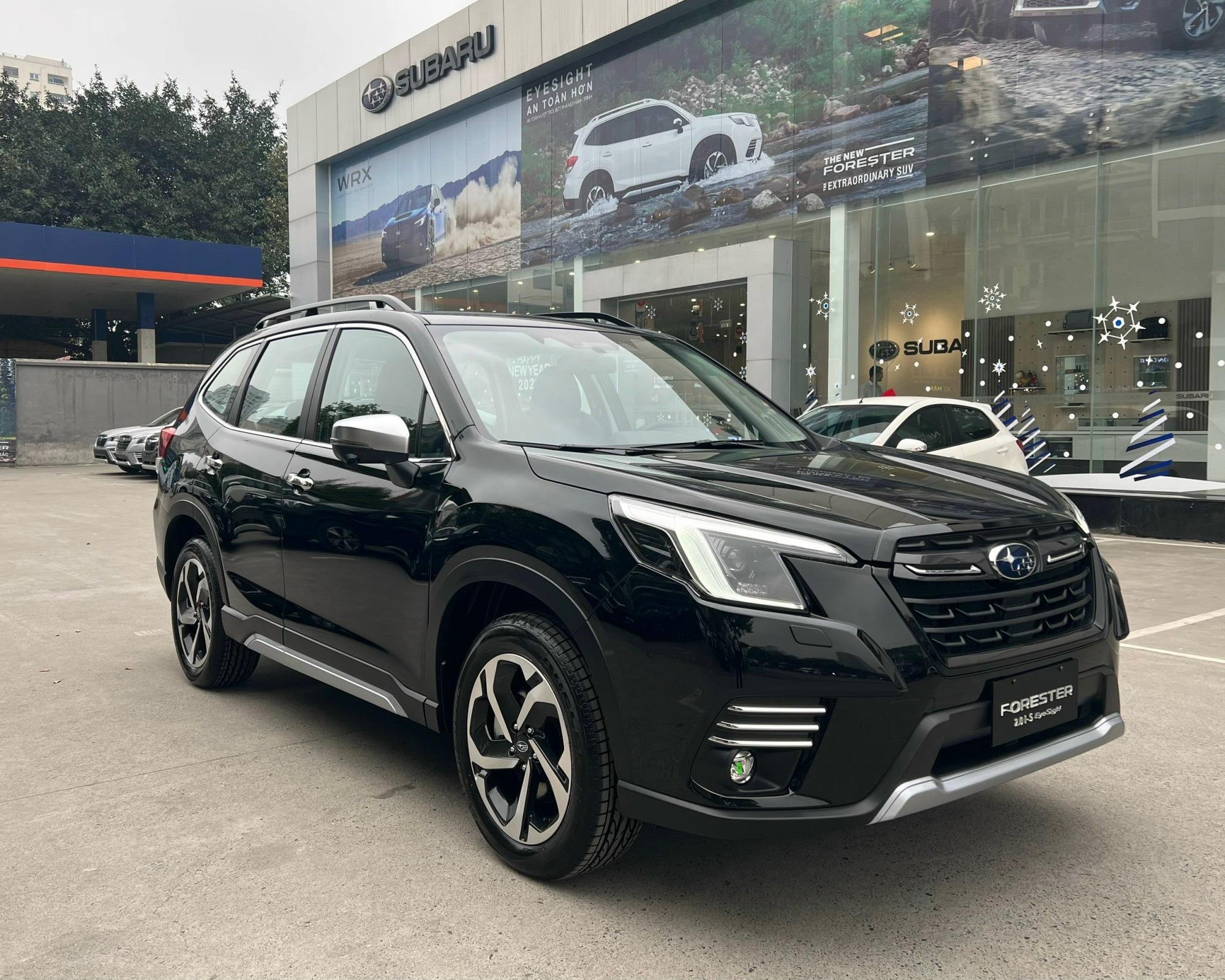 Phân khúc C-SUV đua nhau giảm giá: Mazda CX-5 tạo 'đáy' mới, Subaru Forester giảm hơn 300 triệu, xe Trung Quốc không nằm ngoài cuộc chơi - Ảnh 2.