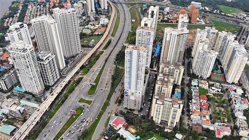 GS.TS Hoàng Văn Cường: Tồn kho bất động sản vượt 30% là tín hiệu cảnh báo - Ảnh 2.