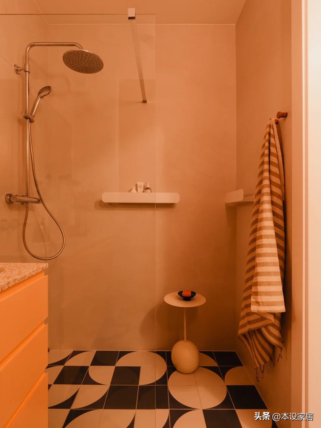 Người phụ nữ 62 tuổi bán nhà ở trung tâm thành phố, chuyển về căn hộ 56m² sau nghỉ hưu: Không rộng nhưng mỗi góc đều khiến nhiều người muốn sống chậm lại- Ảnh 14.