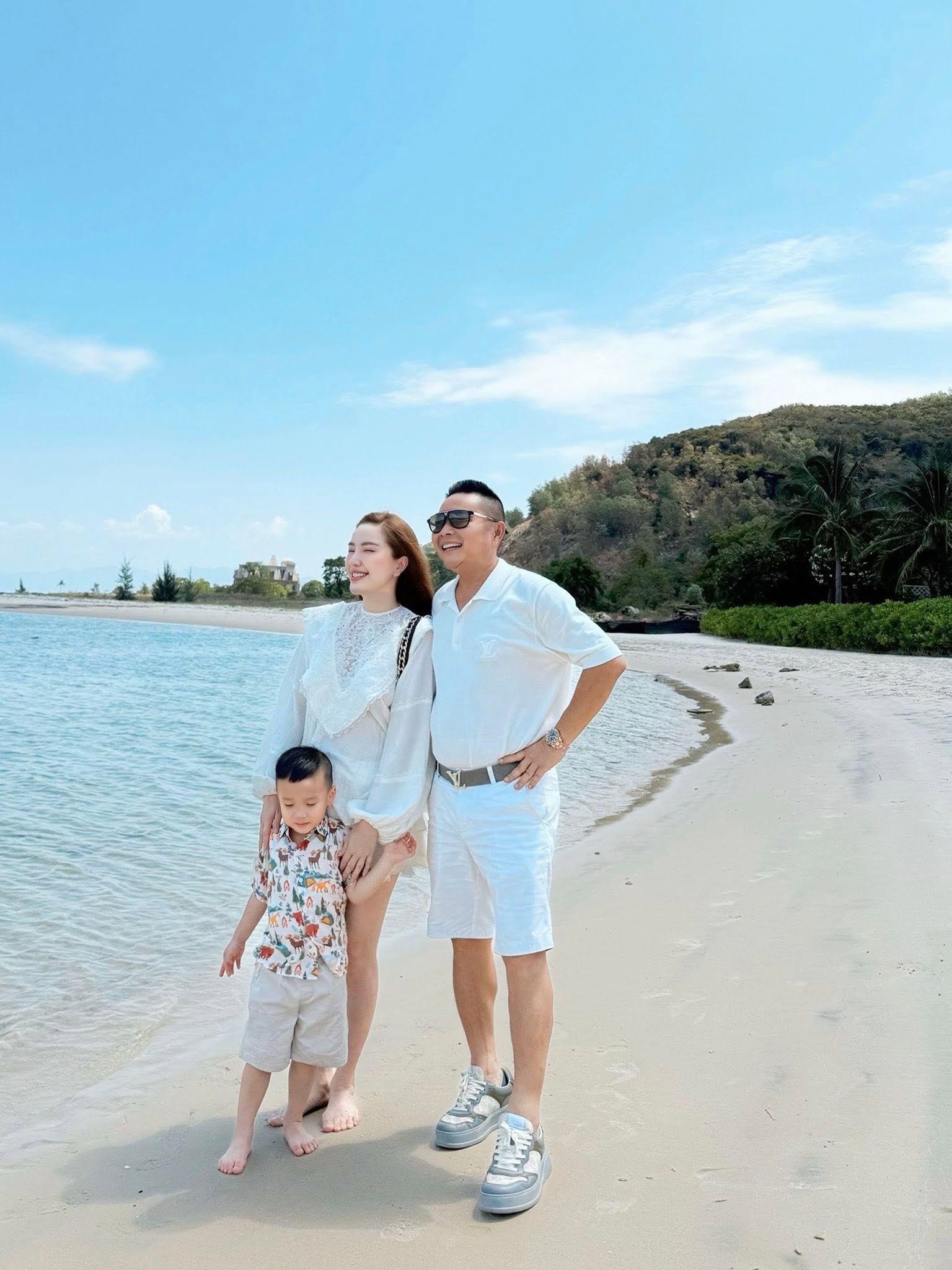 Nhan sắc nóng bỏng của "công chúa showbiz" sinh con trai cho đại gia Hà Tĩnh - Ảnh 6.