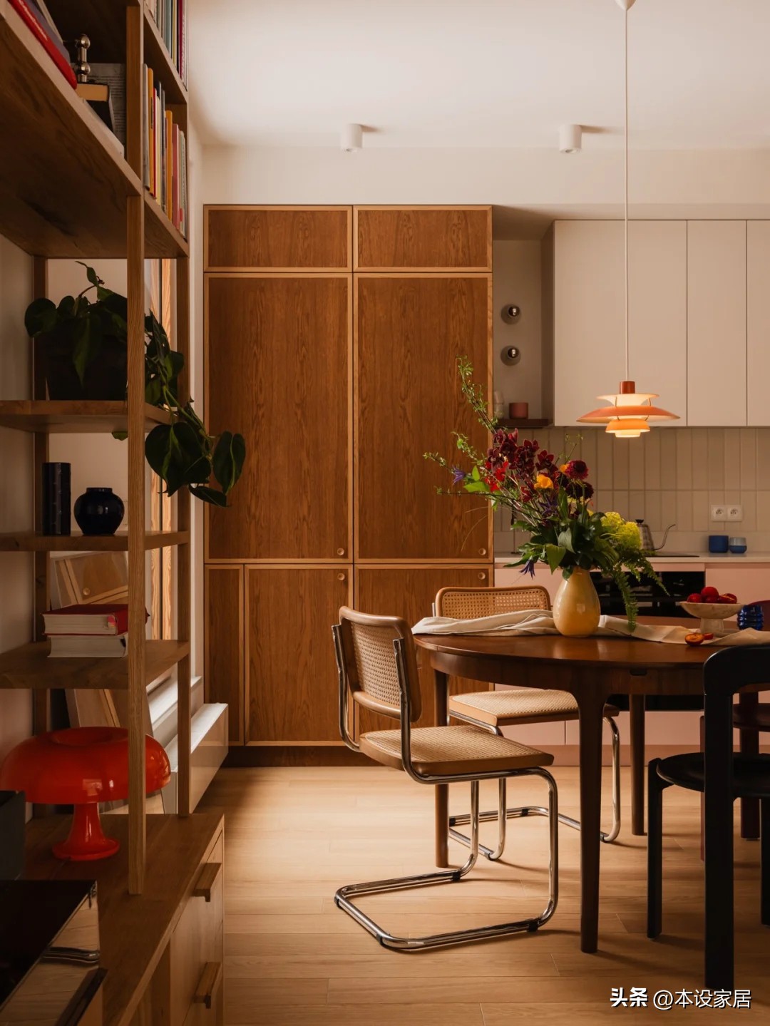 Người phụ nữ 62 tuổi bán nhà ở trung tâm thành phố, chuyển về căn hộ 56m² sau nghỉ hưu: Không rộng nhưng mỗi góc đều khiến nhiều người muốn sống chậm lại- Ảnh 8.