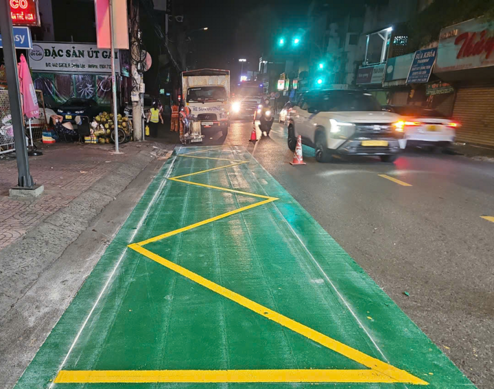 Xe buýt đón người dân đi lại miễn phí khắp TP.HCM từ hôm nay- Ảnh 5.