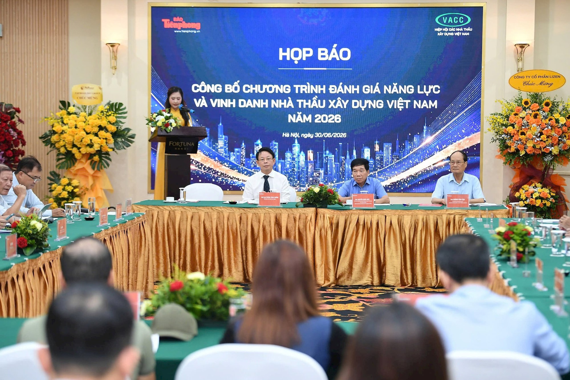 Chủ tịch Hiệp hội Nhà thầu xây dựng Việt Nam: Ngành xây dựng rơi vào tình trạng “khát” nhân lực và vật liệu- Ảnh 2.