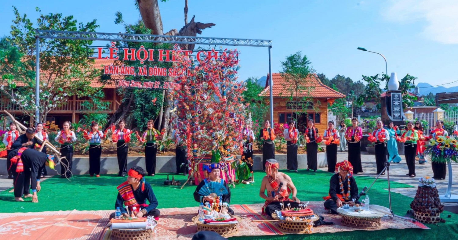 Việt Nam có 1 ĐỊA ĐIỂM, 3 lần được vinh danh "Điểm đến thiên nhiên khu vực hàng đầu thế giới": Chỉ cách Hà Nội chỉ 180km, mát mẻ quanh năm- Ảnh 4.