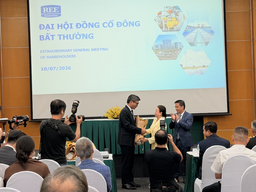 Con trai lên làm Tổng Giám đốc, bà Mai Thanh rời ghế Chủ tịch REE sau hơn 3 thập kỷ, đảm nhận vai trò mới - Ảnh 2.