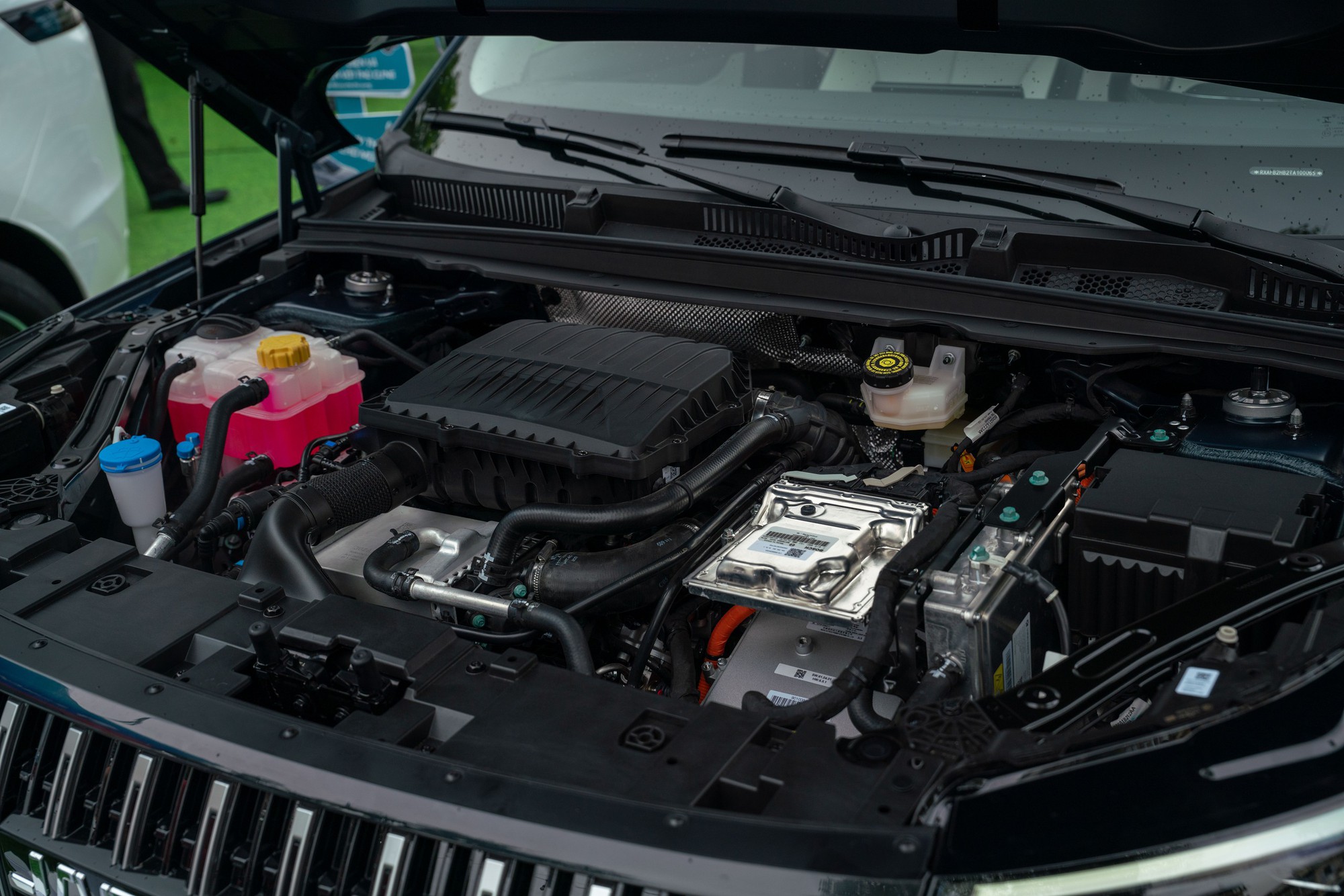 Lần đầu tiên có một mẫu SUV mở bán cùng lúc cả 3 phiên bản xăng, hybrid, điện tại Việt Nam - giá dự kiến từ 570 triệu đồng- Ảnh 7.