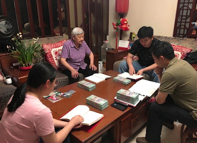 Chỉ vì không giữ nổi bí mật về số tiền 500 triệu, tôi khiến cả nhà rơi vào tình huống căng như dây đàn- Ảnh 1.