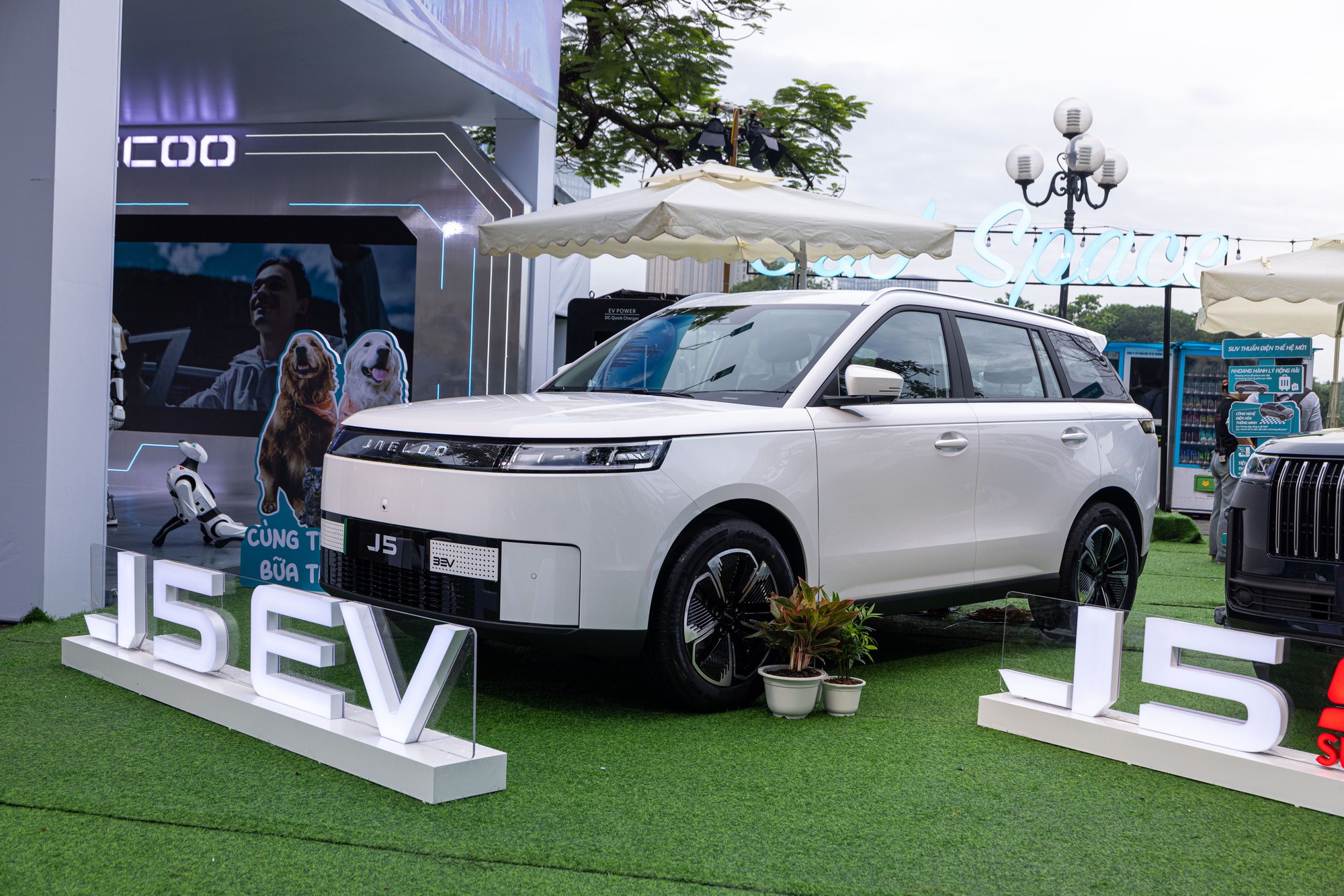 Lần đầu tiên có một mẫu SUV mở bán cùng lúc cả 3 phiên bản xăng, hybrid, điện tại Việt Nam - giá dự kiến từ 570 triệu đồng- Ảnh 2.