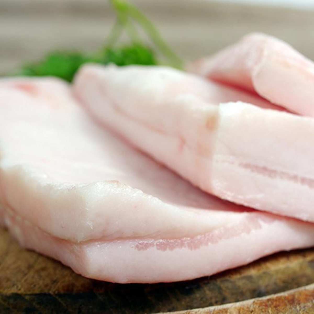 Từng bị "ghẻ lạnh", mỡ lợn được nhìn nhận lại với 4 lợi ích bất ngờ - Ảnh 2.