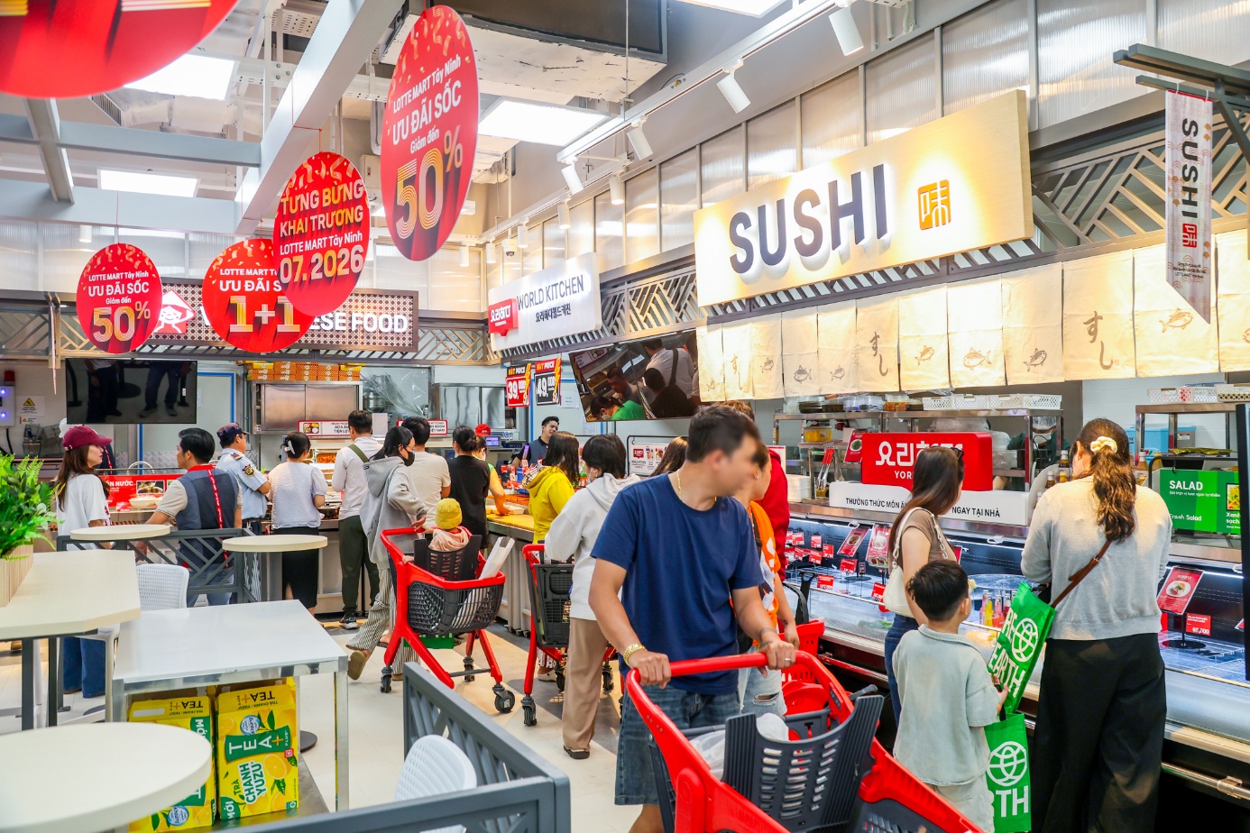 LOTTE MART chính thức khai trương siêu thị mới tại Tây Ninh - Ảnh 4. LOTTE MART chính thức khai trương siêu thị mới tại Tây Ninh - Ảnh 4.
