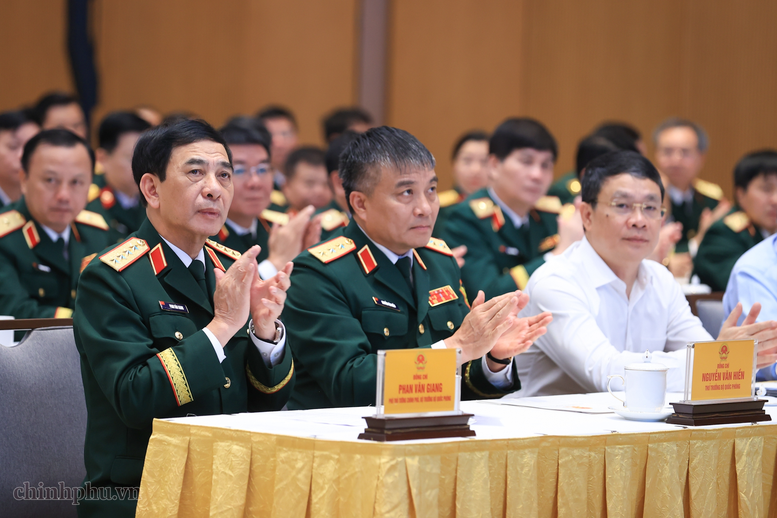 Thủ tướng Lê Minh Hưng: Xây dựng một Việt Nam tự cường nhưng nhân ái, bản lĩnh nhưng hòa hiếu, phát triển nhưng có trách nhiệm- Ảnh 5.