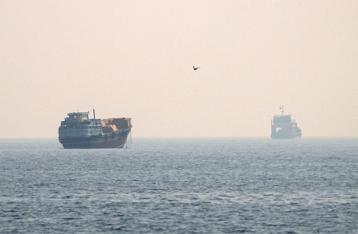 Lộ phương án mới quản lý eo biển Hormuz giữa lúc Mỹ - Iran đối đầu- Ảnh 1.