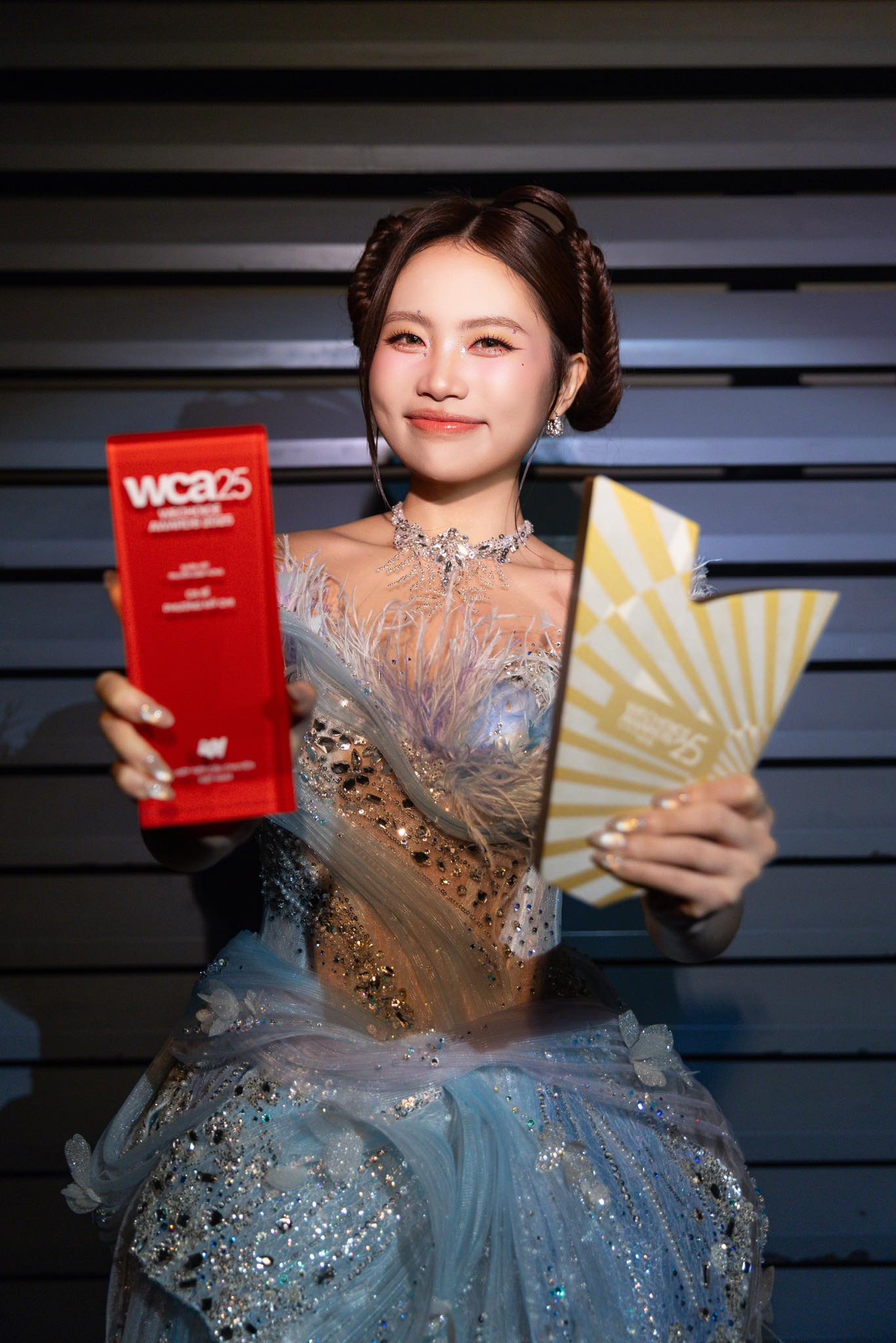 Ca sĩ Việt được tuyên dương Thanh niên Tiên tiến: Làm show miễn phí cho cả nghìn người, 2 lần diễn Đại lễ A50 - A80- Ảnh 10.