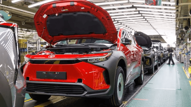Toyota vừa bán tháo hàng tỷ USD cổ phiếu: Chuyện gì đây?- Ảnh 2.