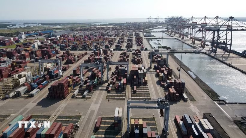 Sau cột mốc thu nhập trung bình cao, Việt Nam cần làm gì?- Ảnh 1. Sau cột mốc thu nhập trung bình cao, Việt Nam cần làm gì?- Ảnh 1.