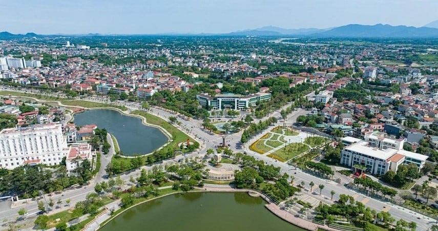 Chỉ trong 6 tháng, một địa phương ghi nhận tăng trưởng GRDP lọt TOP10, FDI tăng bằng lần, đặt mục tiêu thành "thủ phủ" công nghiệp công nghệ cao của Việt Nam - Ảnh 1.