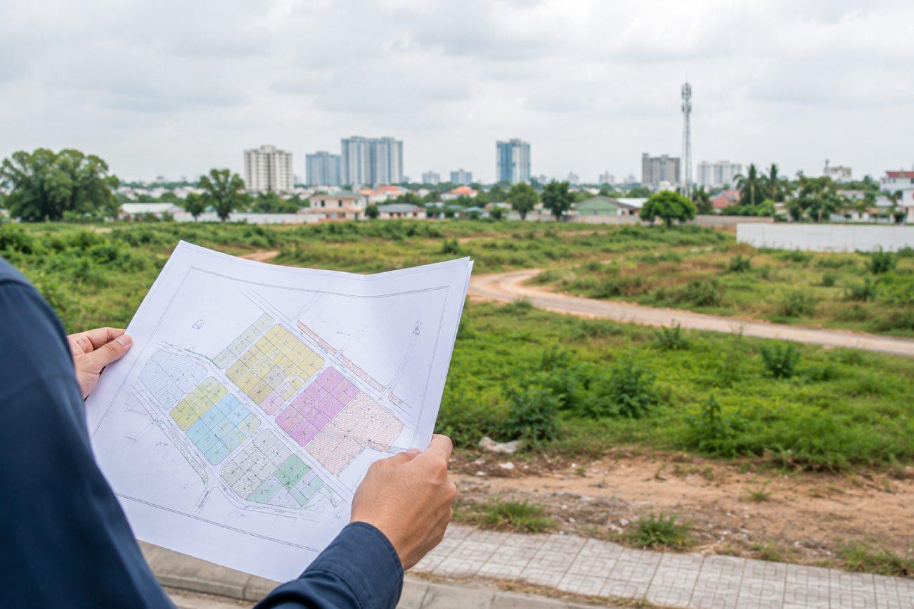 "Mất ăn mất ngủ" vì kiểm tra quy hoạch online: Nhà thiếu diện tích, tự vẽ thêm đường, môi giới suýt rơi giao dịch...- Ảnh 1.