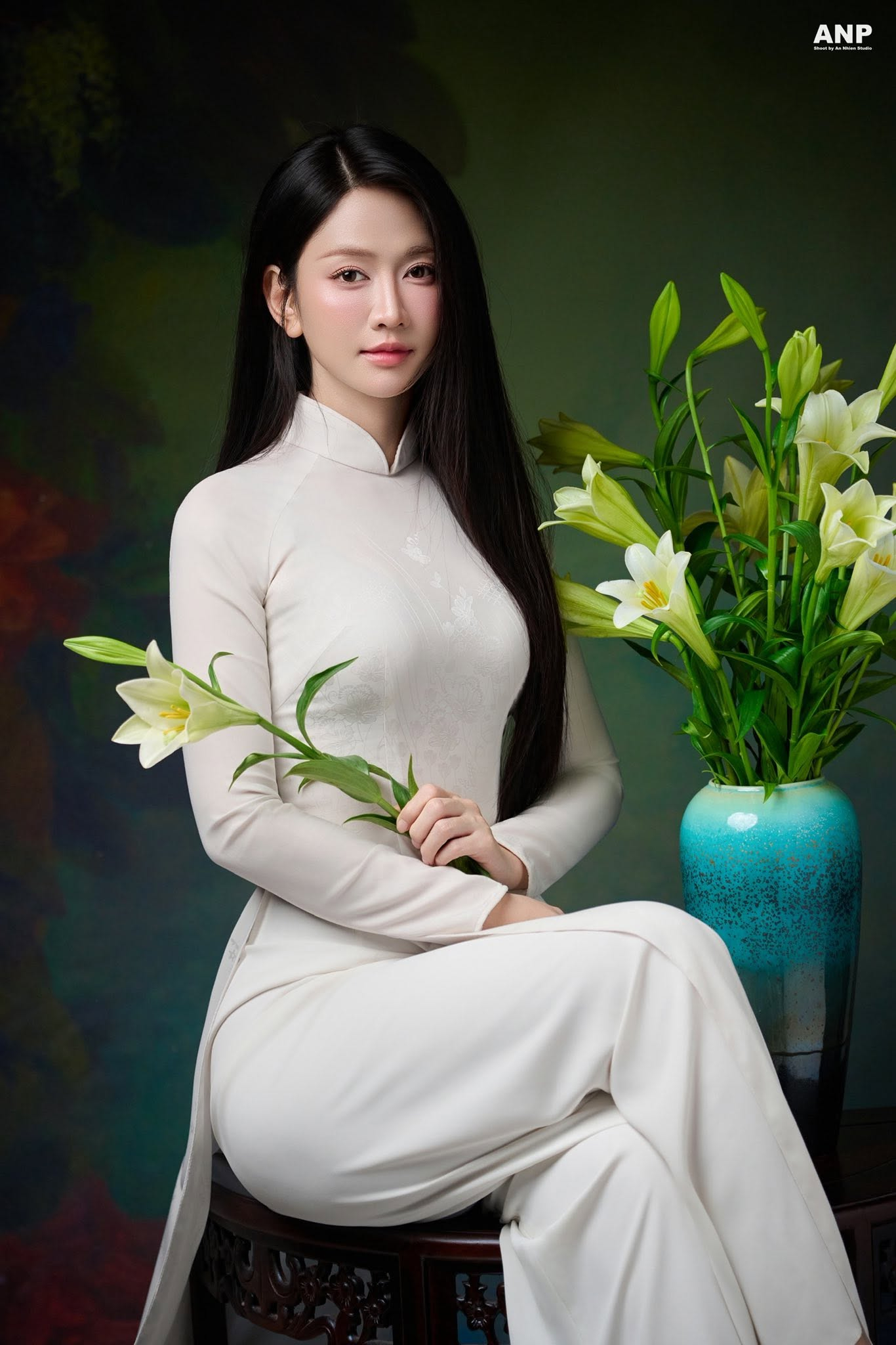 Lê Bống cắm hoa sen “chọc giận” 1 triệu người- Ảnh 8.