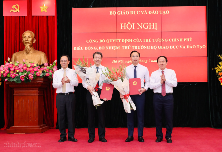 Công bố quyết định điều động, bổ nhiệm 2 Thứ trưởng- Ảnh 1.