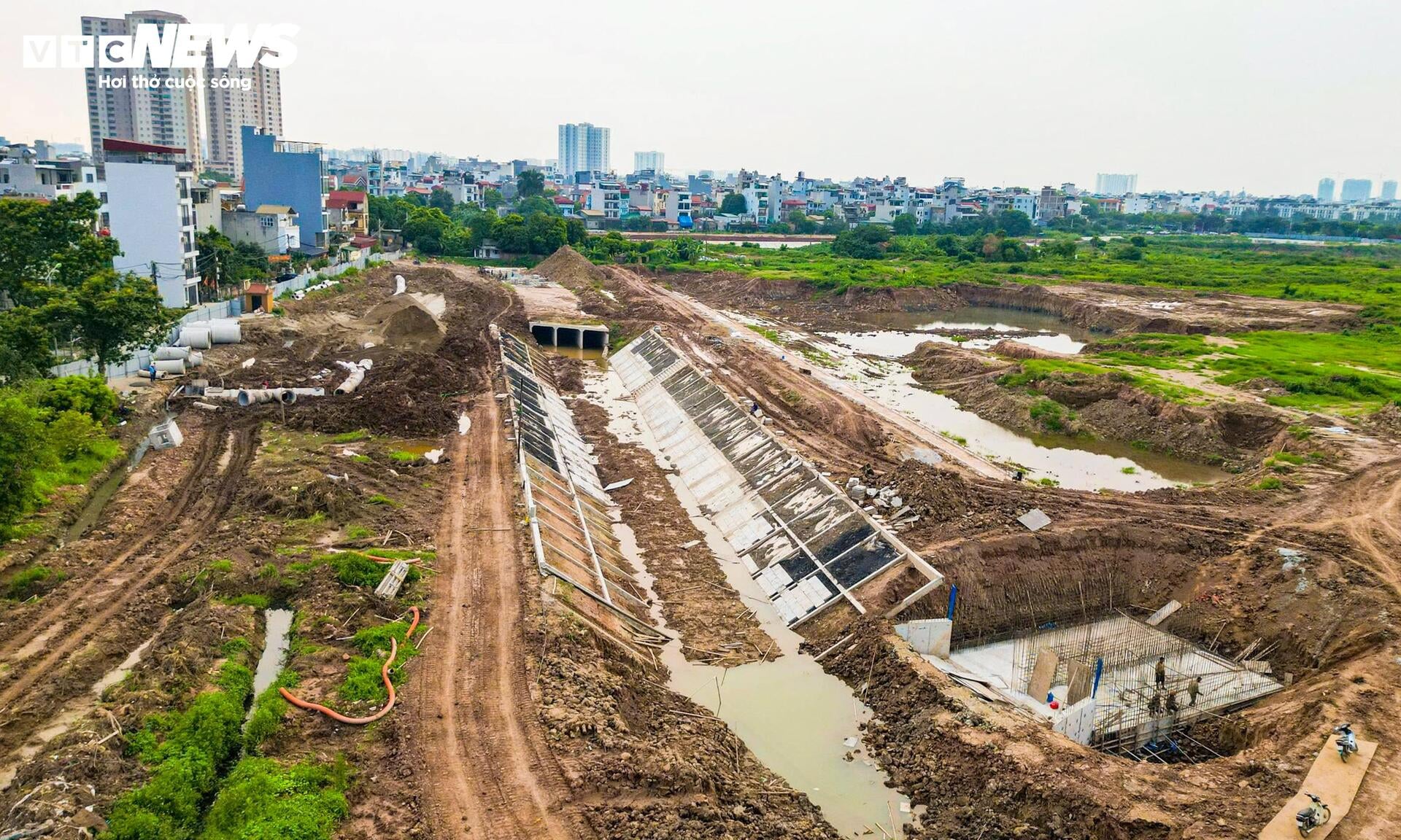 Cận cảnh hồ điều hòa hơn 30 ha đang thành hình ở cửa ngõ phía Đông Hà Nội- Ảnh 3.