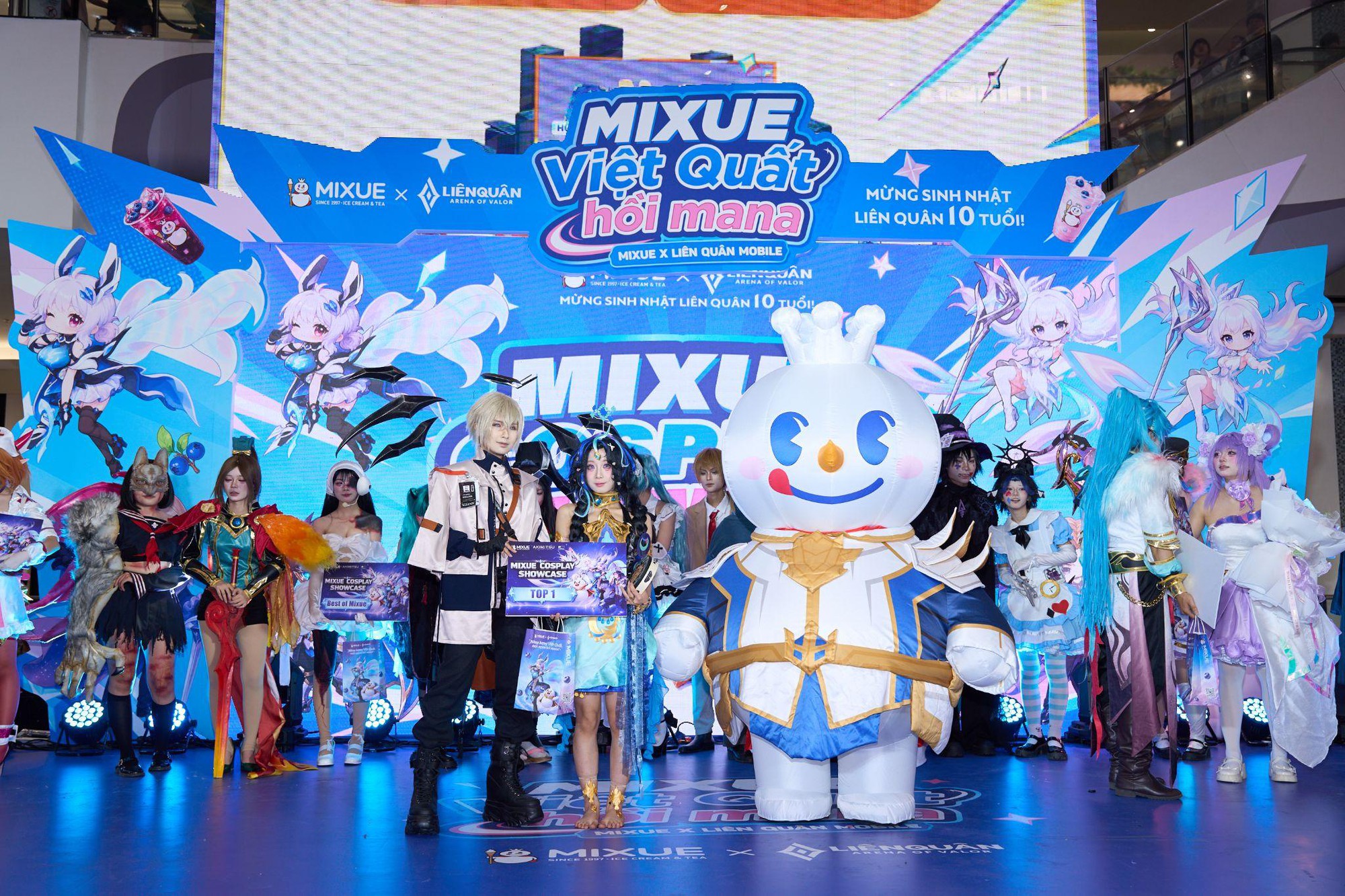 MIXUE hợp tác Liên Quân Mobile: Hơn 1.000 cửa hàng ở Việt Nam trở thành điểm hẹn thu hút giới trẻ - Ảnh 3. MIXUE hợp tác Liên Quân Mobile: Hơn 1.000 cửa hàng ở Việt Nam trở thành điểm hẹn thu hút giới trẻ - Ảnh 3.