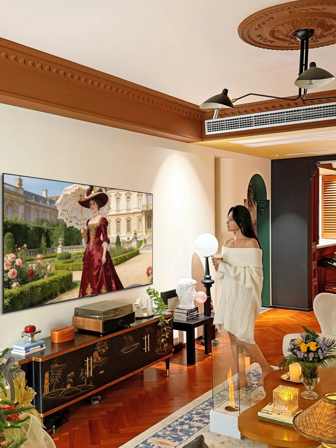 Cải tạo ban công 1m² thành phòng tắm, không đi làm vẫn sống rất chill: Cuộc sống khiến nhiều người tò mò- Ảnh 1.