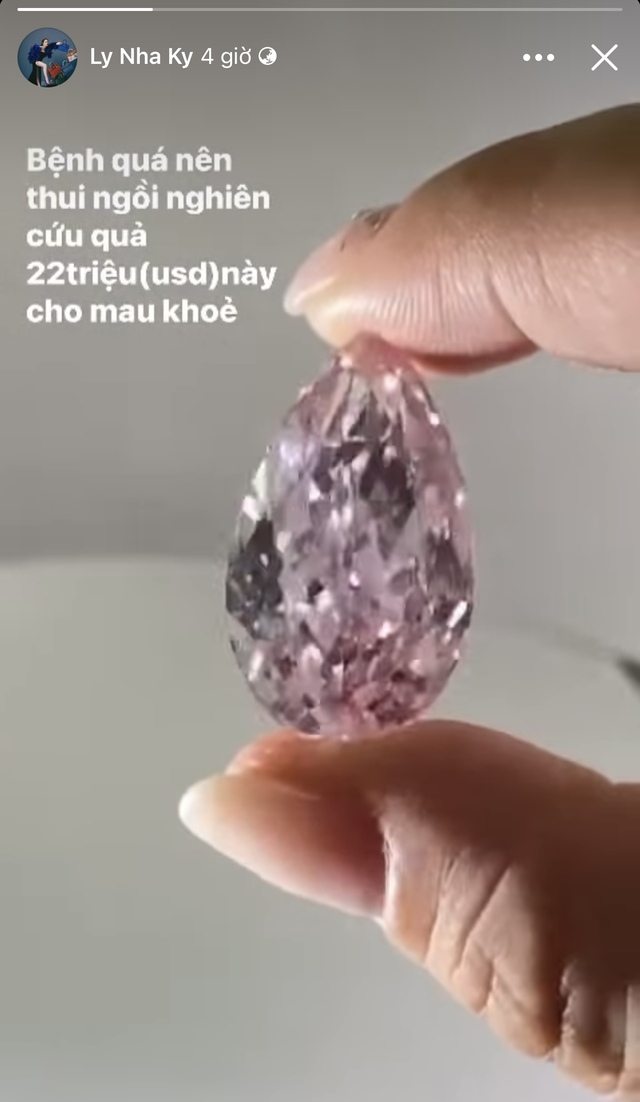 Người đẹp Vbiz sở hữu 2 viên kim cương hơn 1000 tỷ đồng là ai?- Ảnh 1.