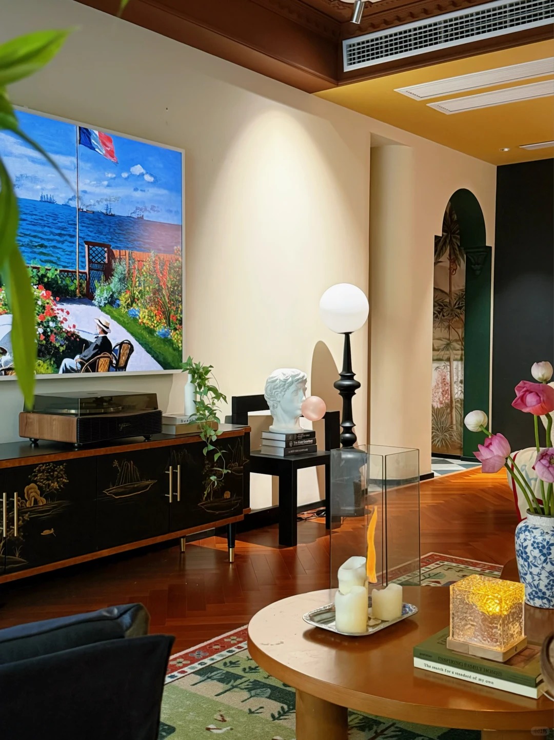 Cải tạo ban công 1m² thành phòng tắm, không đi làm vẫn sống rất chill: Cuộc sống khiến nhiều người tò mò- Ảnh 5.