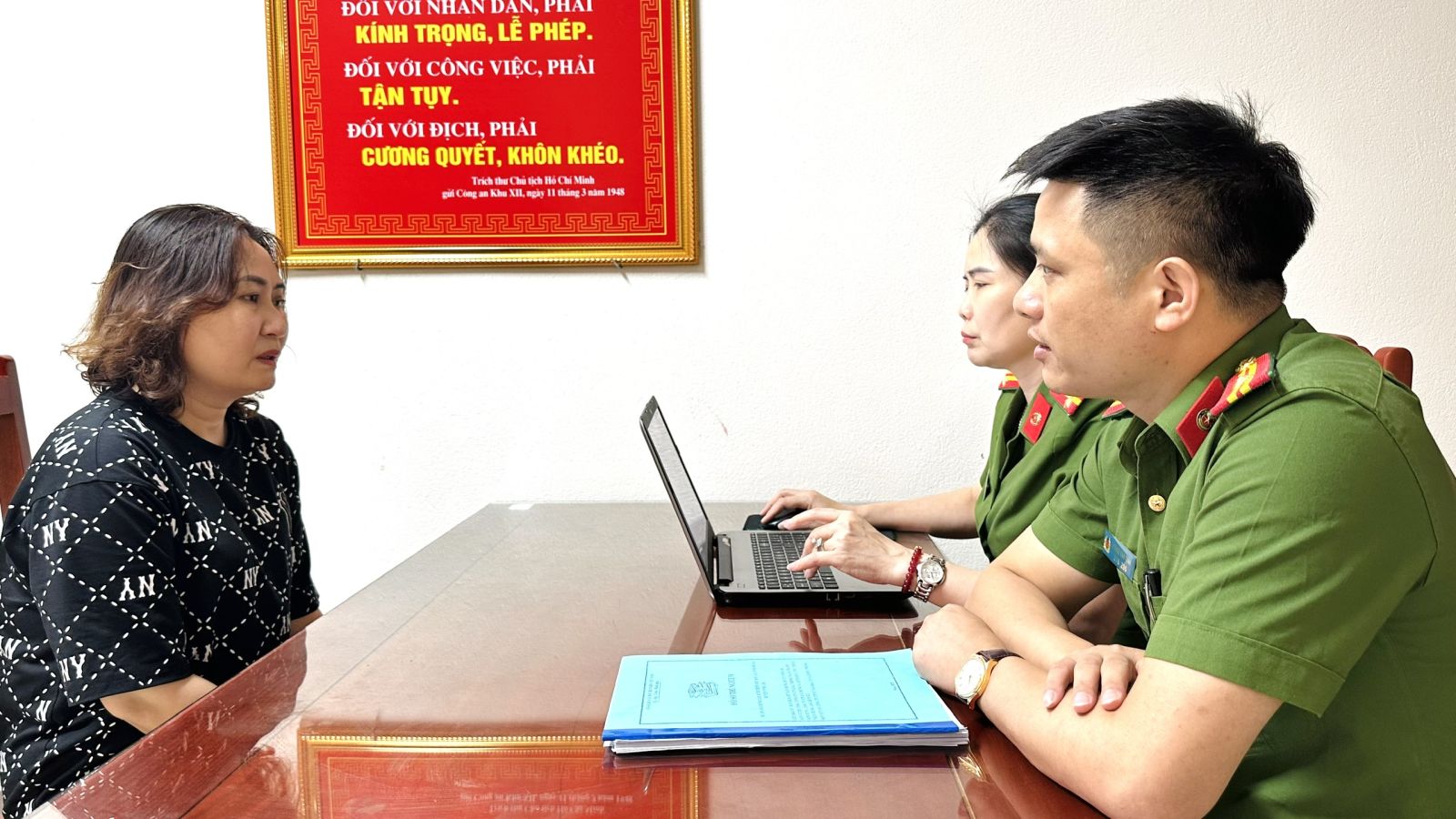Ra lệnh bắt tạm giam Giám đốc Lê Thị Hồng, Phó Giám đốc Đào Xuân Trường và hàng loạt nhân viên - Ảnh 2.