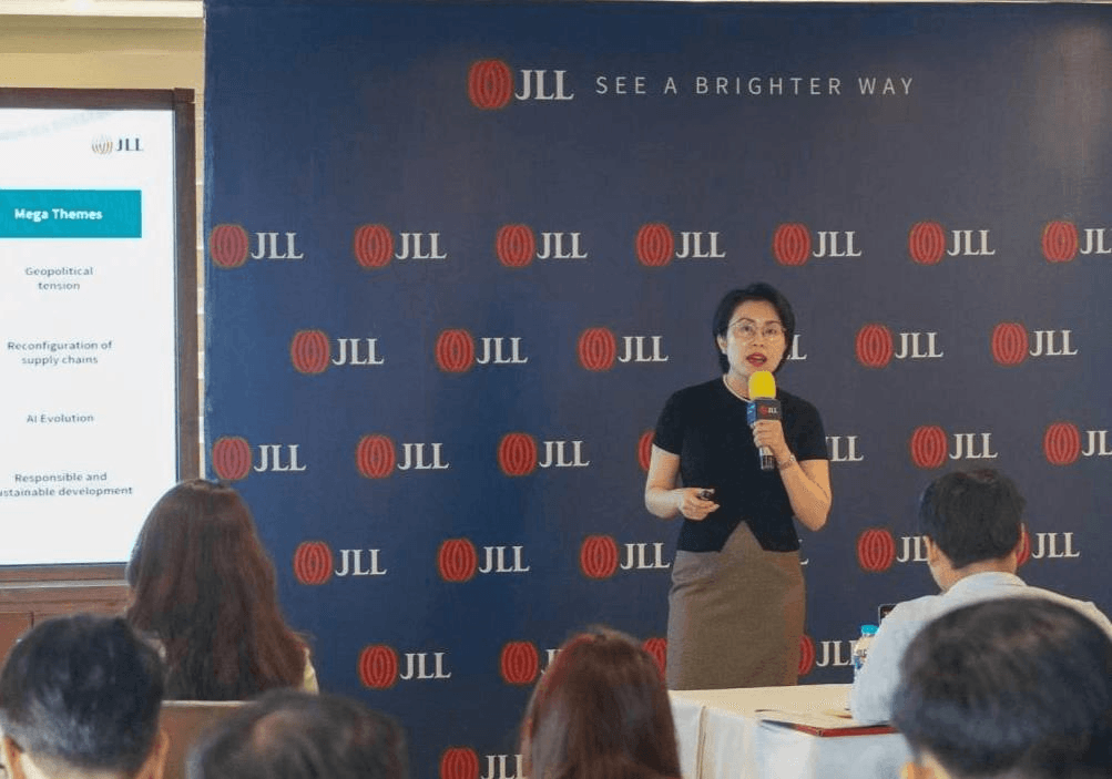 Biệt thự, liền kề Hà Nội xuất hiện dấu hiệu hạ nhiệt: Giá bán sơ cấp còn 210 triệu đồng/m2 đất, phân khúc trên 17 tỷ đồng/căn khó bán- Ảnh 3.