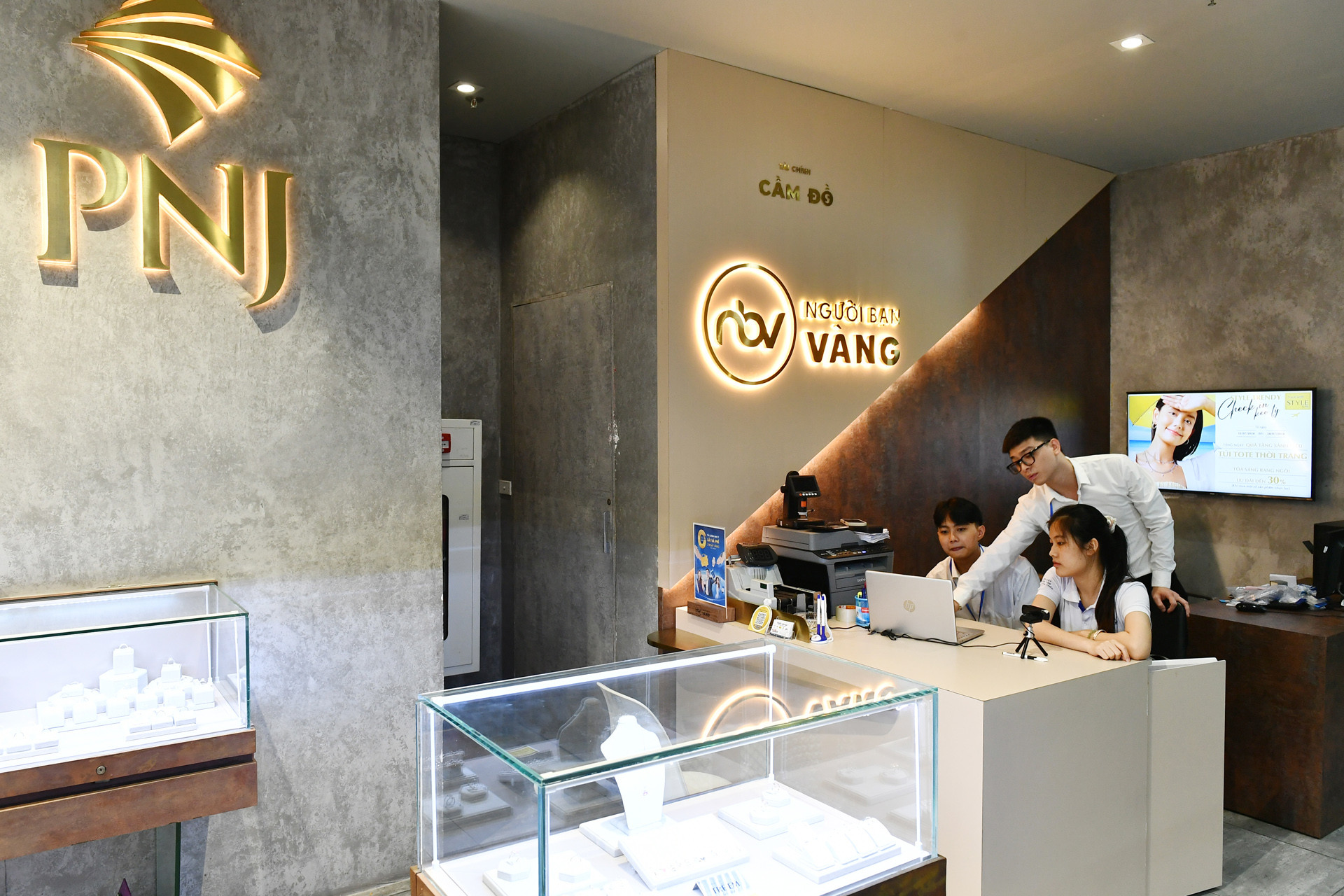 PNJ thuê đơn vị quốc tế kiểm định sản phẩm, kiểm toán quy trình kinh doanh kim cương - Ảnh 1.